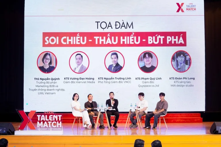 Các vị khách mời mang đến những câu chuyện thú vị, lời khuyên thiết thực cho các bạn sinh viên