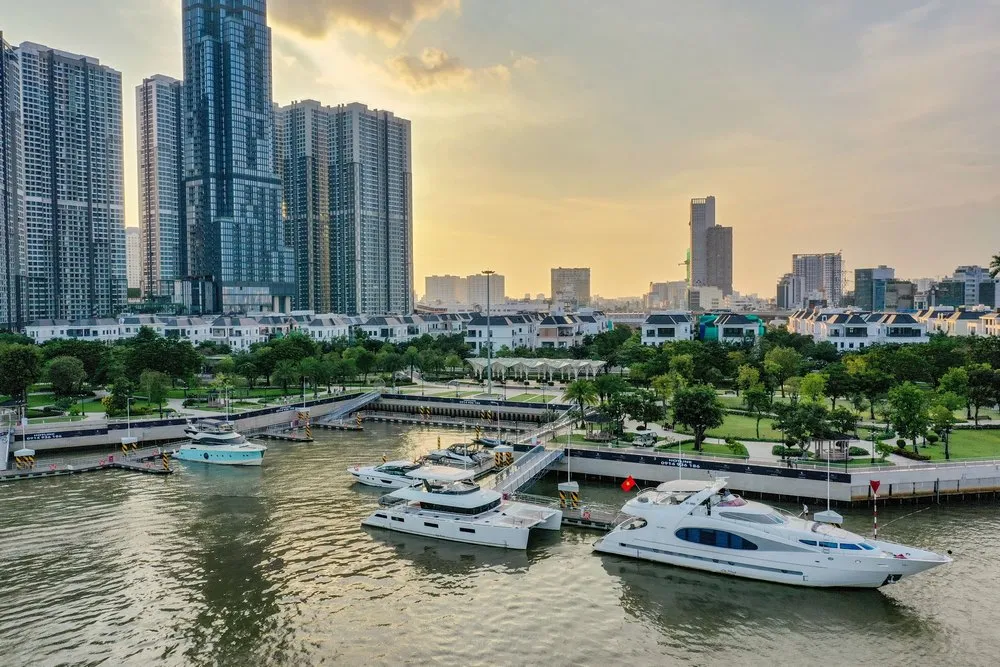 Bến du thuyền kết nối trực tiếp với khu biệt thự Vinhomes Central Park