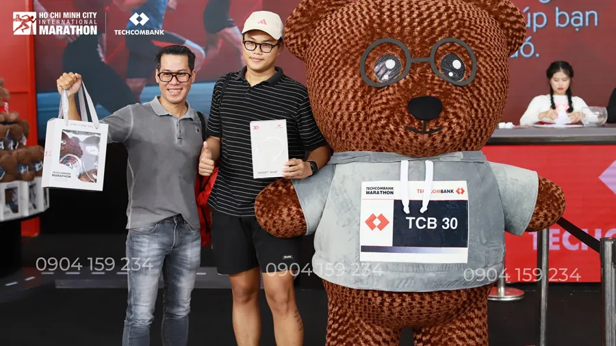 Khu vực triển lãm tại giải chạy Marathon Techcombank